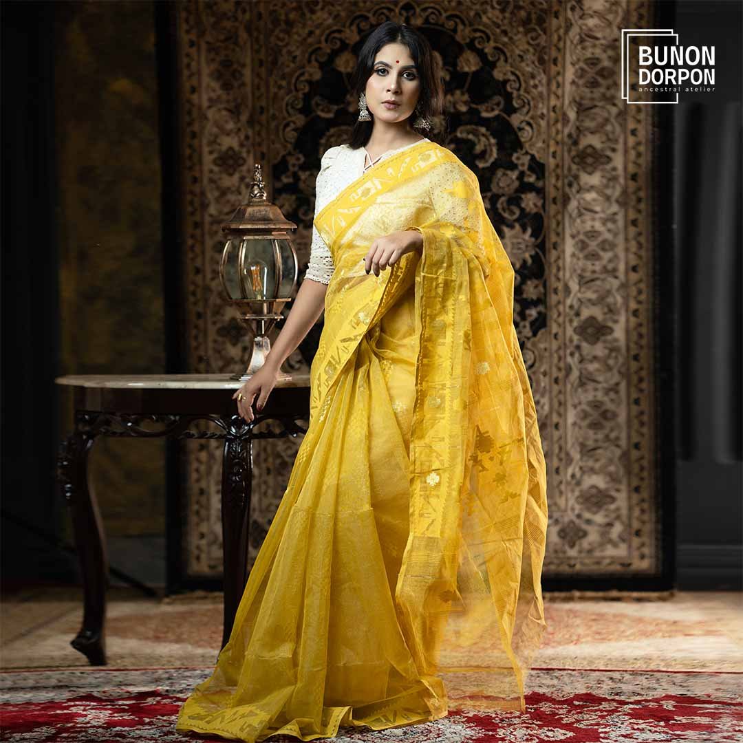 Honeydew Dynasty Jamdani Saree